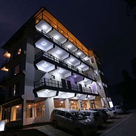 Oyo 6517 Satyam International Hotel Dalhousie Kültér fotó
